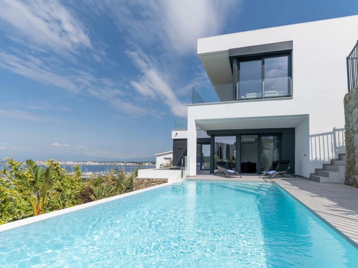 Kaia By Interhome Rosas